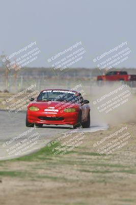 media/Oct-25-2025-CalClub SCCA (Sat) [[34c778dfbe]]/Group 4/Qualifying/